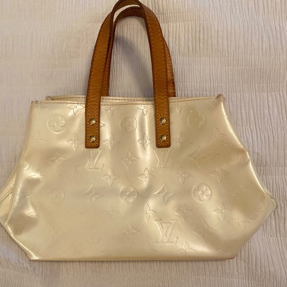 Authentic Louis Vuitton Monogram Vernis Reade PM - Picture 1 of 5